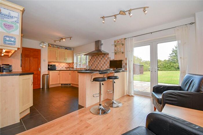 4 Bedroom Semi-Detached House For Sale In Chester Road, Great Sutton, Ellesmere Port, CH66