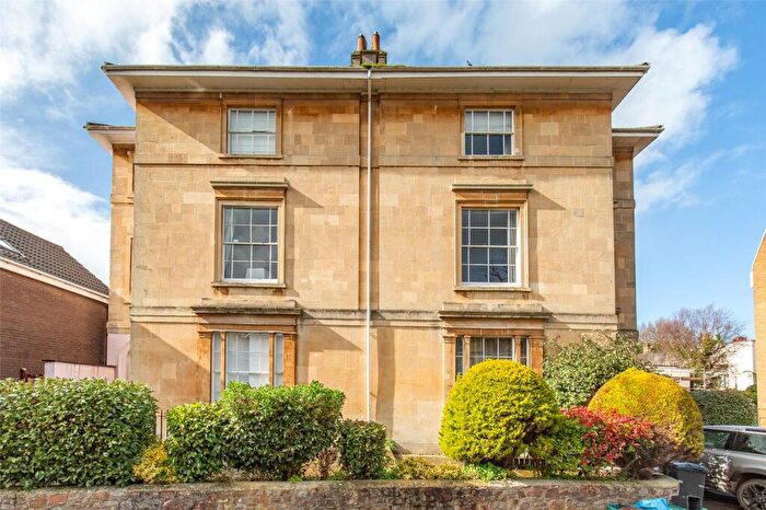 2 Bedroom Apartment For Sale In Belgrave House, Pembroke Grove, Bristol, BS8