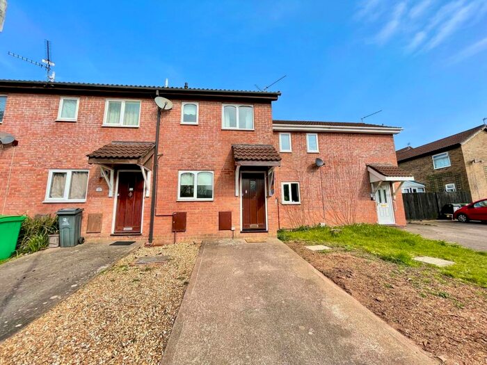 2 Bedroom House To Rent In Whiteacre Close, Thornhill, Cardiff, CF14