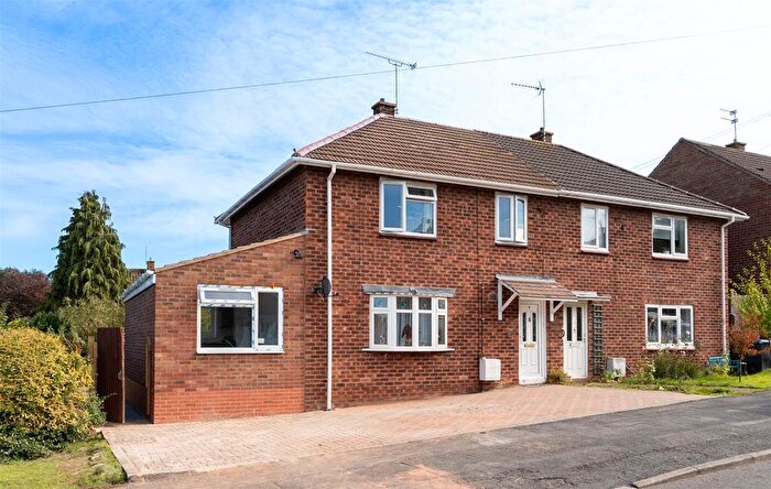 3 Bedroom Semi-Detached House For Sale In Wellington Road, Leamington Spa, CV32