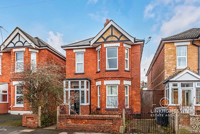 1 Bedroom Flat For Sale In Stanfield Road, Bournemouth, BH9