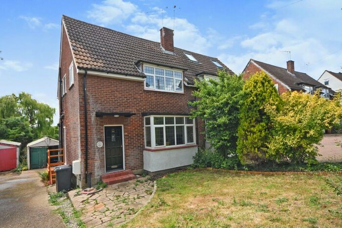 3 Bedroom Detached House To Rent In Heathrow, Bishops Stortford, CM23