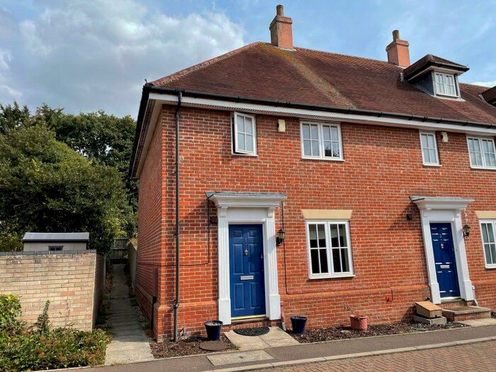 3 Bedroom House To Rent In Old Heath, CO1