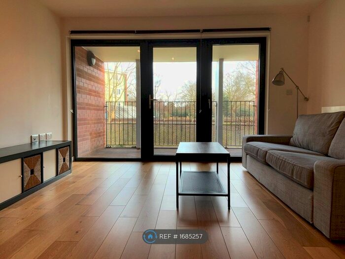 1 Bedroom Flat To Rent In Akerman Road, London, SW9