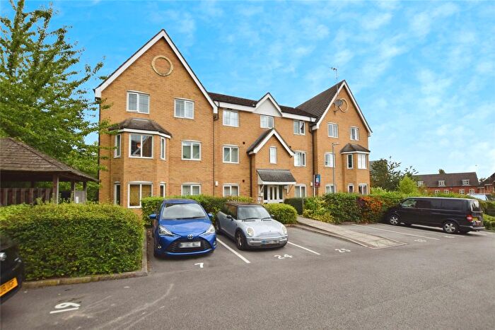 2 Bedroom Flat For Sale In Bracken Green, East Ardsley, Wakefield, West Yorkshire, WF3