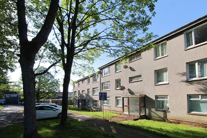 1 Bedroom Flat To Rent In Glen Isla, East Kilbride, South Lanarkshire, G74