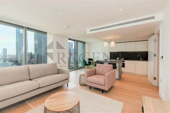 2 Bedroom Apartment To Rent In Landmark Pinnacle, Marsh Wall, E14