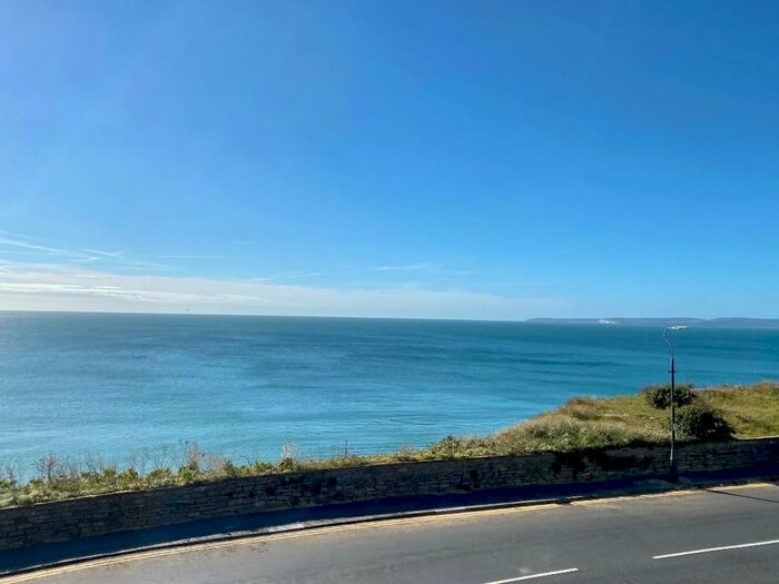 3 Bedroom Town House To Rent In Southbourne Overcliff Drive, Bournemouth, Dorset, BH6