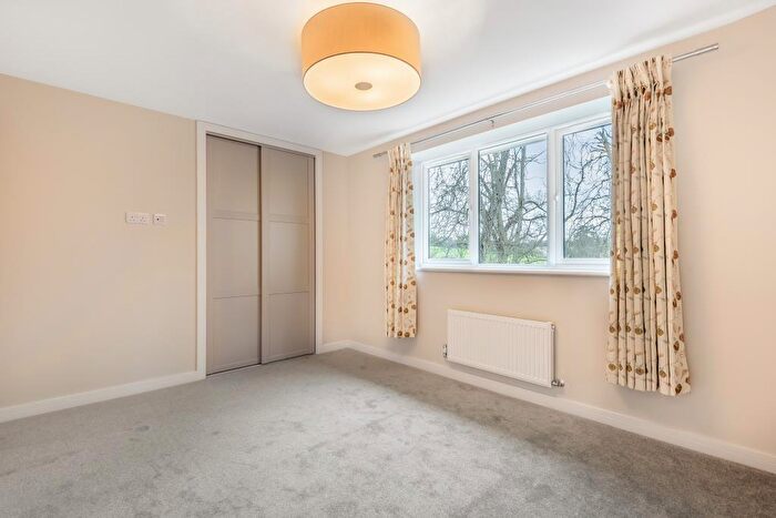5 Bedroom Detached House To Rent In Henley On Thames, Oxfordshire, RG9
