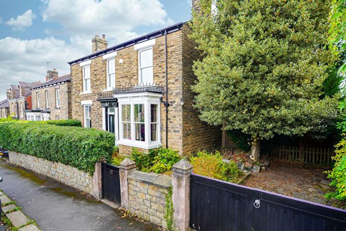 4 Bedroom Detached House For Sale In Rupert Road, Sheffield, S7