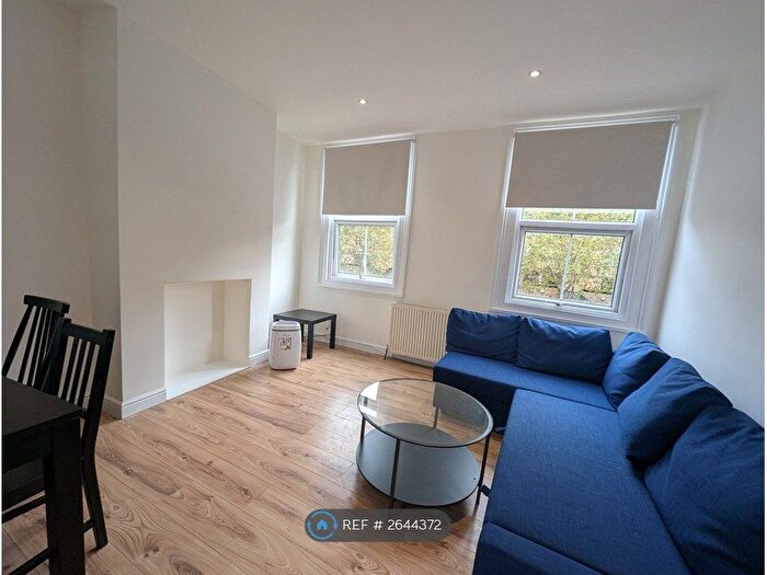 1 Bedroom Flat To Rent In Kingsland Road, London, E2