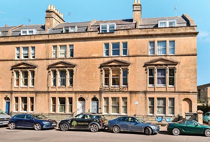 1 Bedroom Apartment To Rent In Bathwick Street, Bath, Somerset, BA2