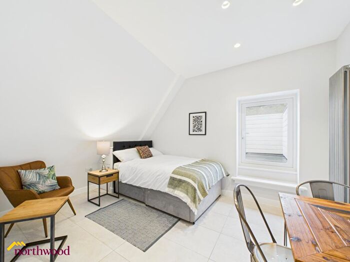 Studio To Rent In Horse Fair, Banbury, OX16