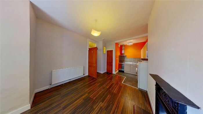 1 Bedroom Flat To Rent In Robertson Avenue, Edinburgh, EH11