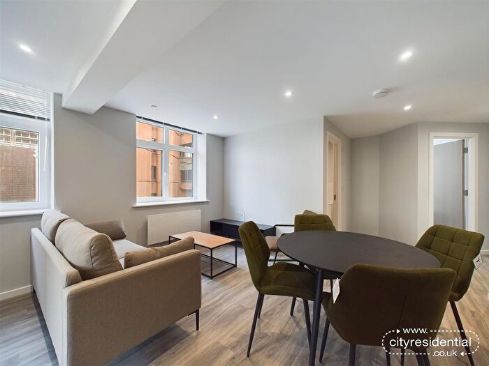 2 Bedroom Flat To Rent In All Six House, Derby Square, Liverpool, L2