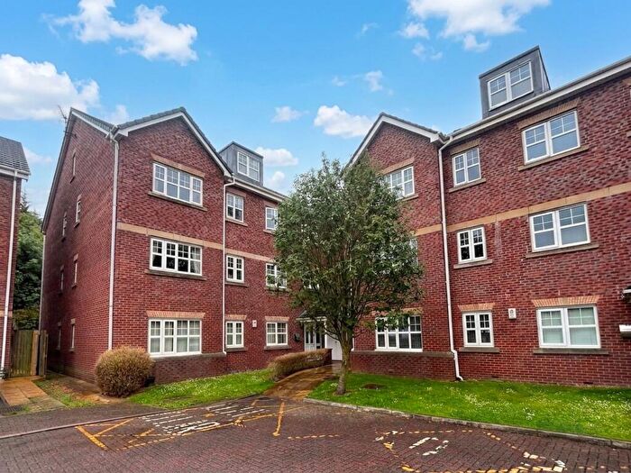 2 Bedroom Flat For Sale In Ellesmere Green, Eccles, M30