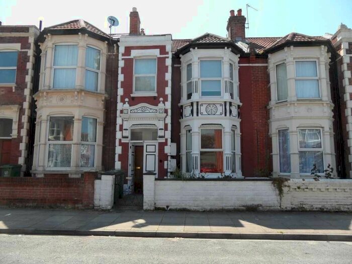 1 Bedroom Flat To Rent In Festing Grove, Southsea, PO4