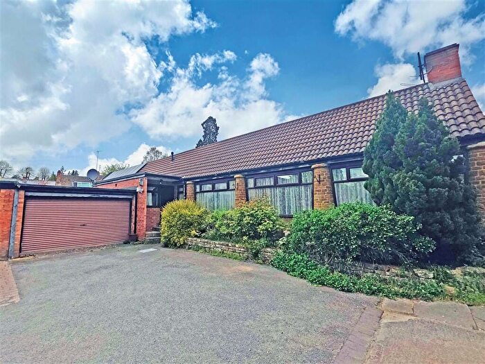 3 Bedroom Detached Bungalow For Sale In Brook Lane, Northampton, NN5