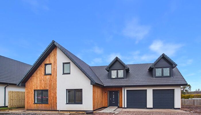 4 Bedroom Detached House For Sale In Shieldhill Road, Quothquan, ML12