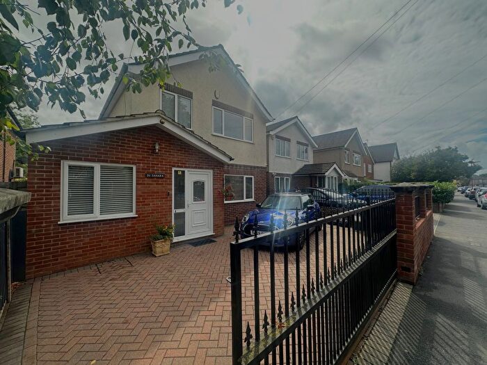 1 Bedroom Studio To Rent In Station Crescent, Ashford, Surrey, TW15