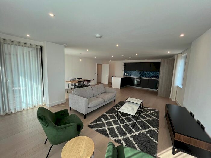 2 Bedroom Flat To Rent In Rosewood Building, Shoreditch Exchange, London, E2