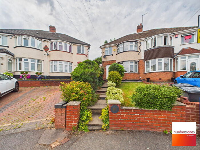 3 Bedroom Semi-Detached House To Rent In Middle Meadow Avenue, Quinton, Birmingham, B32