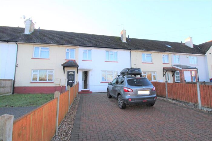 3 Bedroom House To Rent In Newgatestreet Road, Goffs Oak, Waltham Cross, EN7