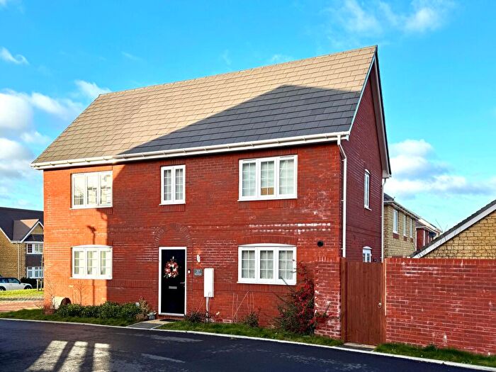 3 Bedroom Detached House For Sale In Sedge Smith Way, Wantage, OX12