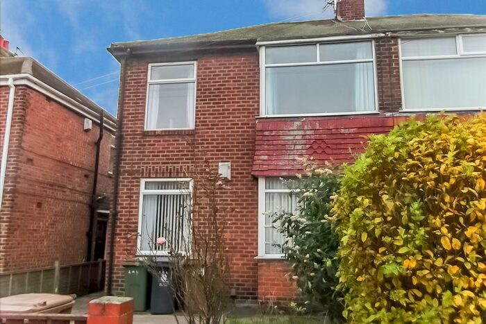 2 Bedroom Flat To Rent In Balkwell Avenue, North Shields NE29
