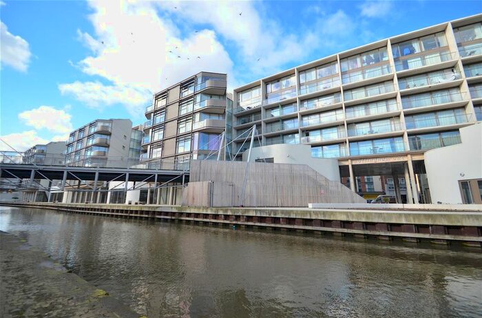 2 Bedroom Flat To Rent In Canal Street, Nottingham, NG1