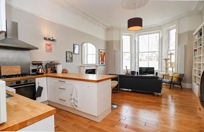 2 Bedroom Flat For Sale In Warrior Square, St. Leonards-On-Sea, TN37