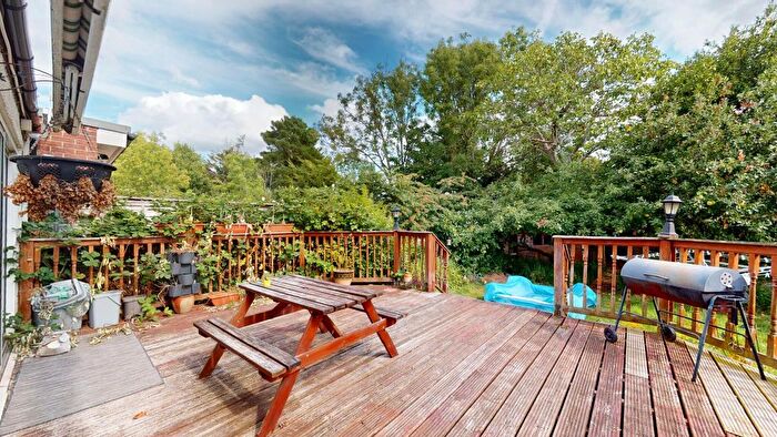 3 Bedroom Semi-Detached House To Rent In St. Michaels Crescent, Pinner, HA5