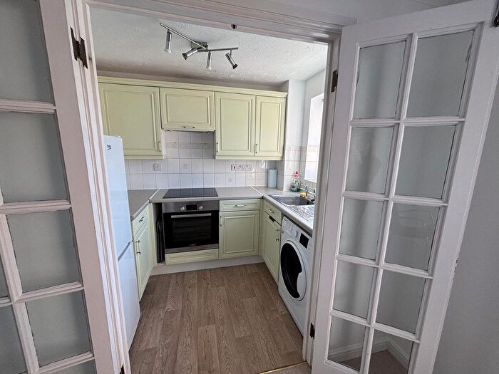 1 Bedroom Flat To Rent In Alsford Wharf, Berkhamsted, HP4