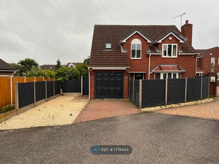 4 Bedroom Detached House To Rent In Smalley Close, Underwood, Nottinghamhire, NG16