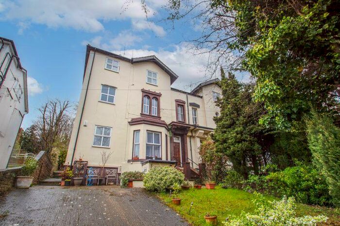 2 Bedroom Flat To Rent In Bean Road, Greenhithe, DA9