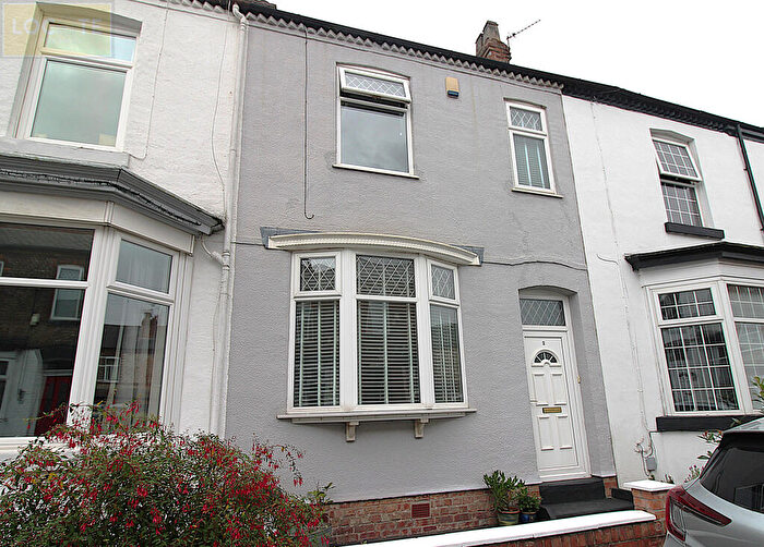 3 Bedroom Terraced House For Sale In Barton Avenue, Urmston, M41