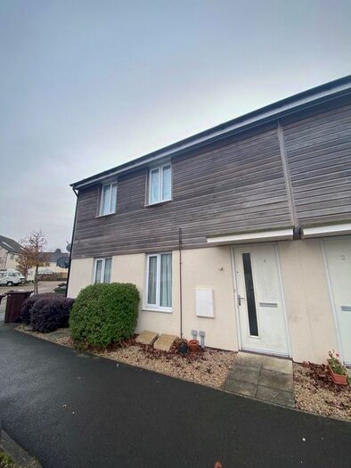 2 Bedroom Flat To Rent In Rifleman Walk, Plymouth, PL6