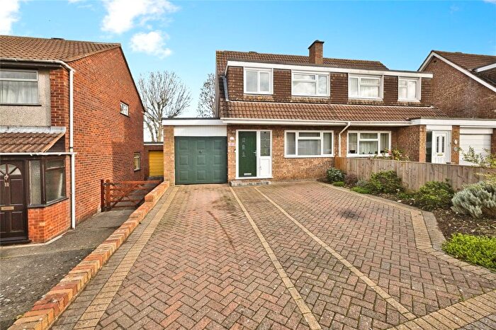 3 Bedroom Semi-Detached House For Sale In Rowlands Rise, Puriton, Bridgwater, Somerset, TA7