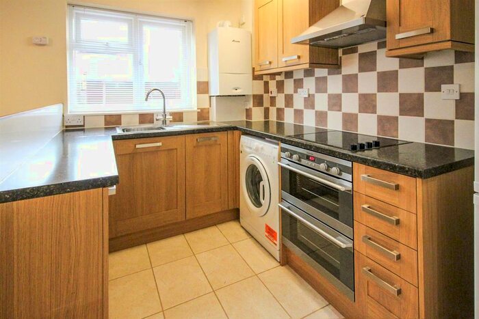 1 Bedroom Property To Rent In Warwick Court, Bicester, OX26