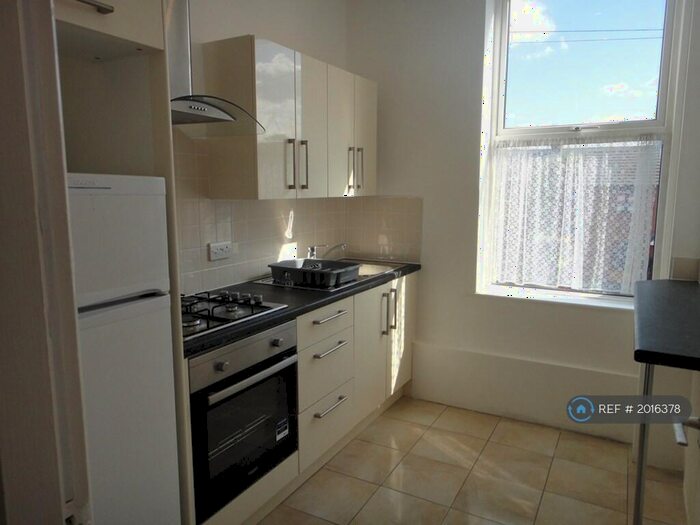 1 Bedroom Flat To Rent In Bagot Street, Liverpool, L15