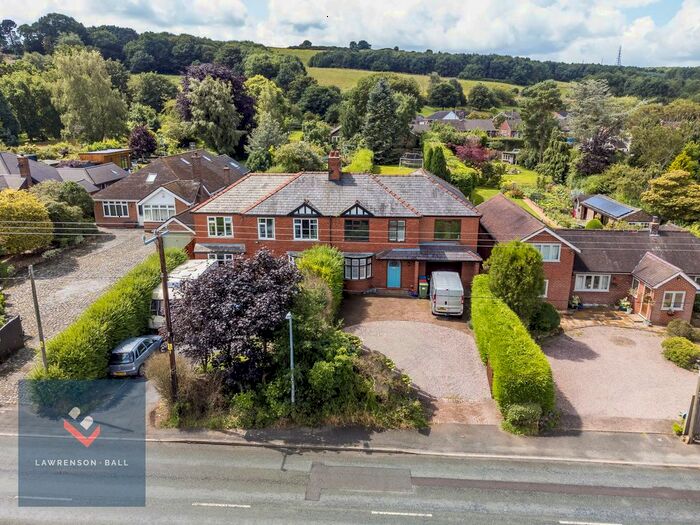 4 Bedroom Semi-Detached House For Sale In Station Road, Delamere, CW8