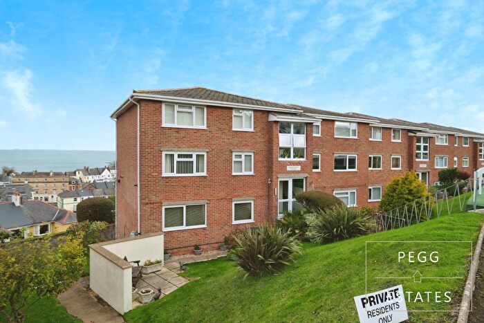 2 Bedroom Flat For Sale In Lyme View Road, Torquay, TQ1