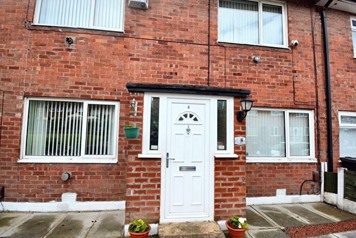 2 Bedroom House For Sale In Gibson Lane, Worsley, M28