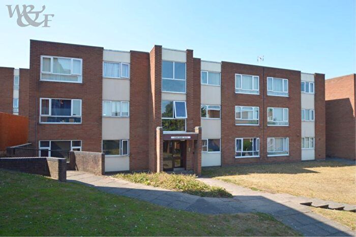 2 Bedroom Flat For Sale In Alwynn Walk, Erdington, Birmingham, B23