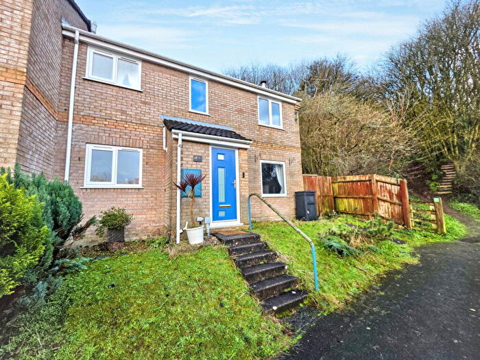3 Bedroom End Of Terrace House For Sale In Reddington Road, Plymouth, PL3