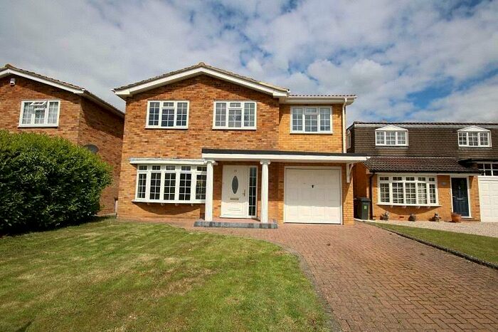 5 Bedroom Detached House To Rent In The Chase, South Woodham Ferrers, Chelmsford, Essex, CM3