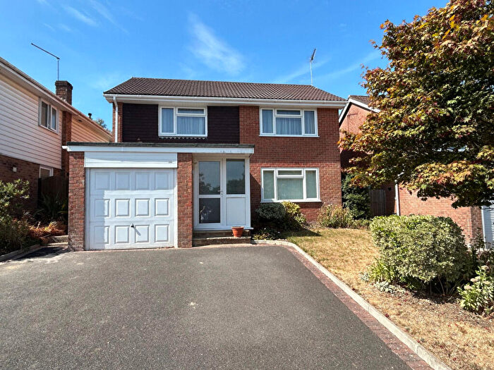 4 Bedroom Detached House For Sale In Rempstone Road, Merley, Wimborne, Dorset, BH21