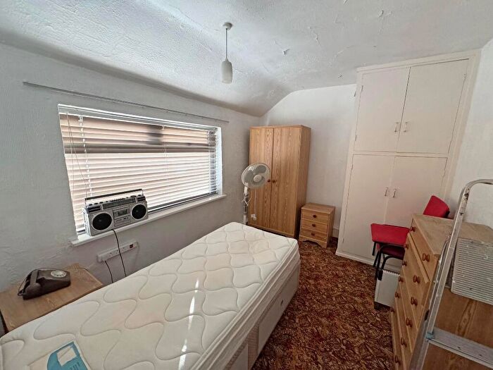 3 Bedroom Terraced House For Sale In Fairfax Place, Liverpool, Merseyside, L11