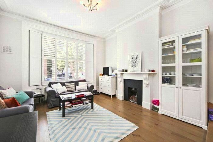 1 Bedroom Flat To Rent In Colville Road, Notting Hill, W11