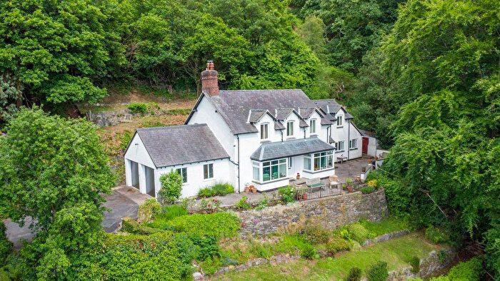 4 Bedroom Cottage For Sale In Glyn Ceiriog, Llangollen, LL20